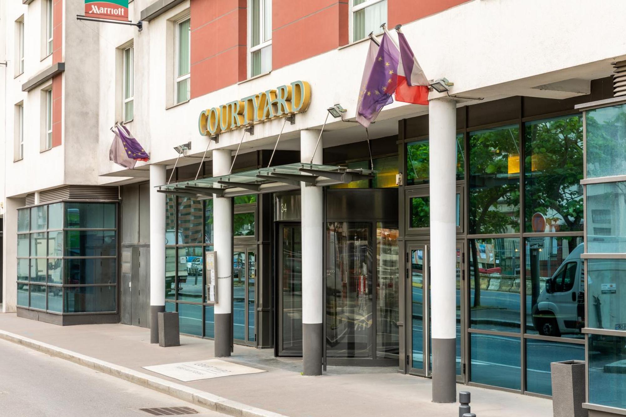 Hotel Courtyard By Marriott Paris Denis