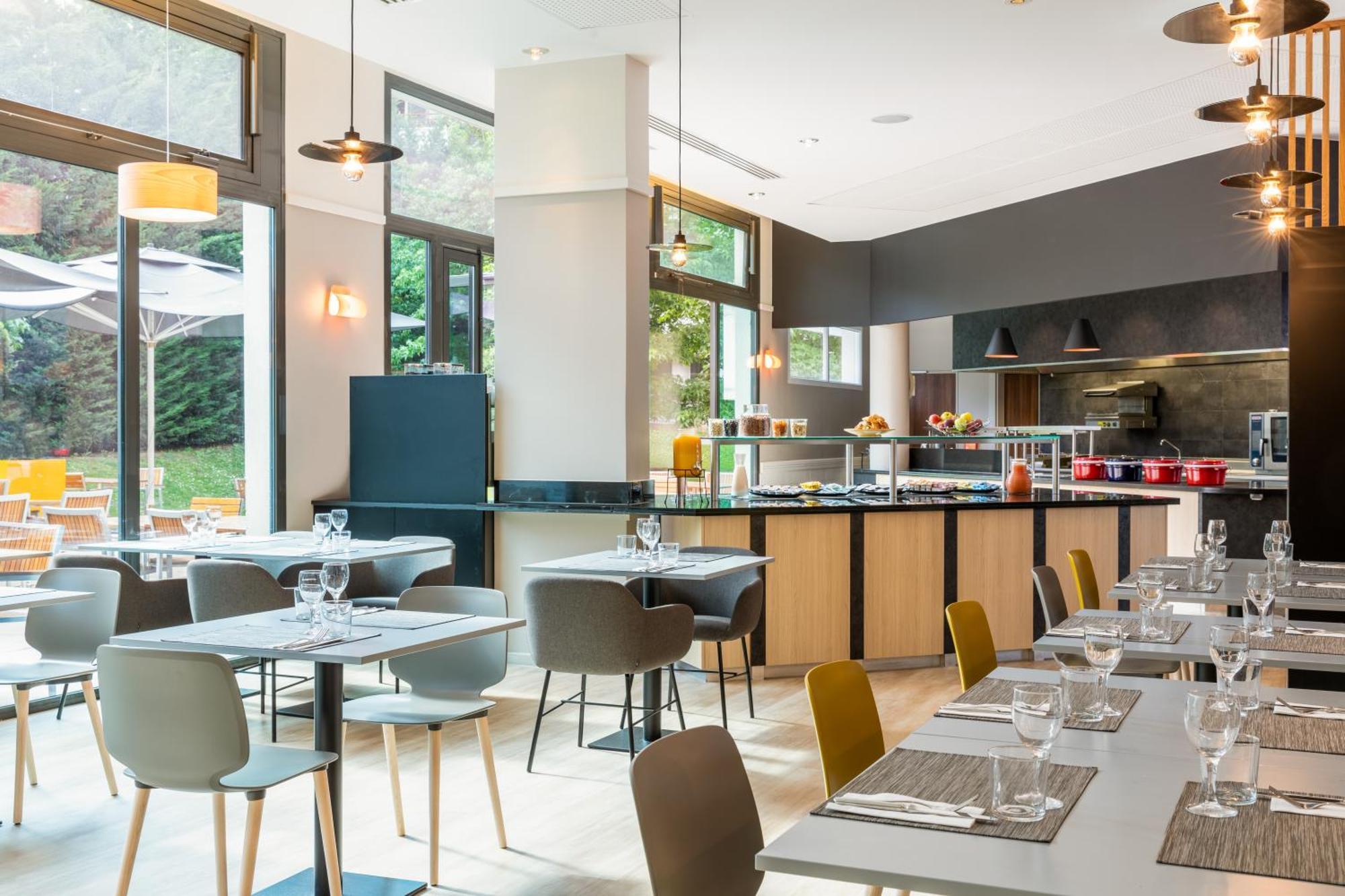 Courtyard By Marriott Paris Denis 4* Saint-Denis (Seine-Saint-Denis)